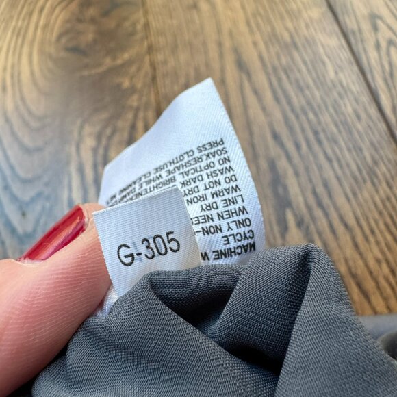 Uniqlo Women's Satin Drape Jogger Pants Gray Large Relaxed Casual Minmalist EUC - Picture 7 of 9